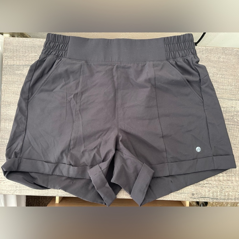 Apana Black Shorts Size Medium